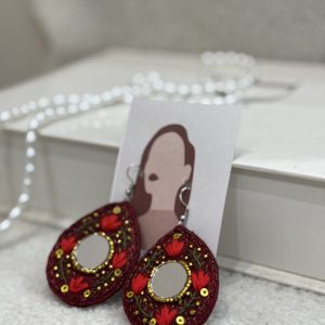 گوشواره دست دوز